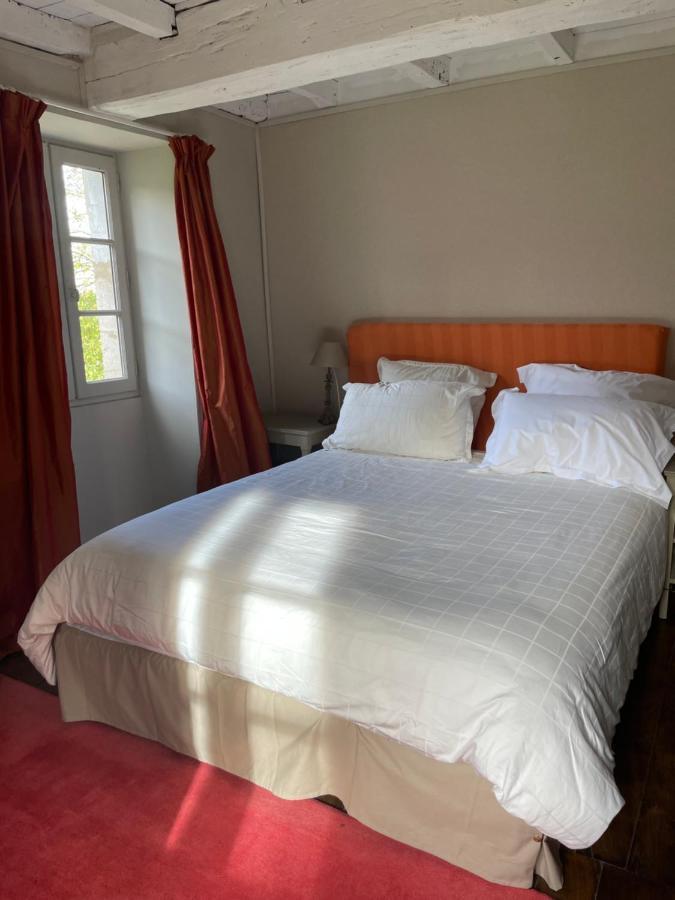La Croix Des Granges Bed & Breakfast Chapdeuil Екстериор снимка