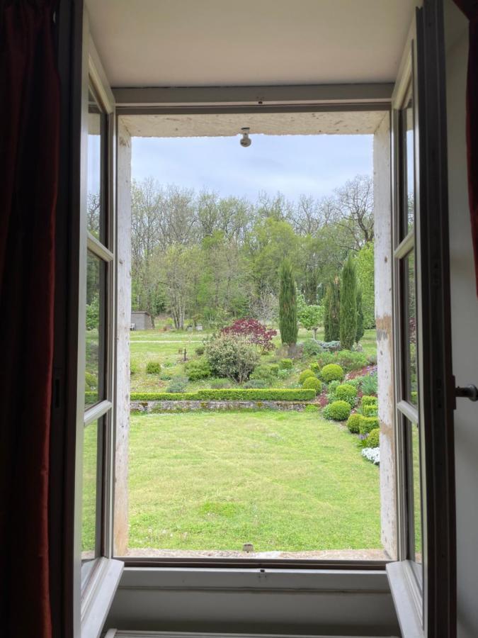 La Croix Des Granges Bed & Breakfast Chapdeuil Екстериор снимка