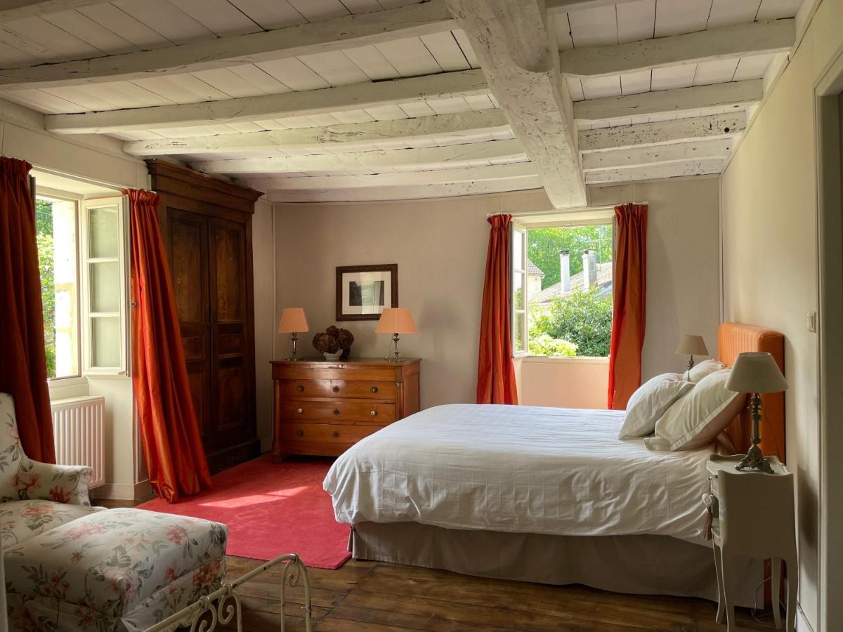 La Croix Des Granges Bed & Breakfast Chapdeuil Екстериор снимка